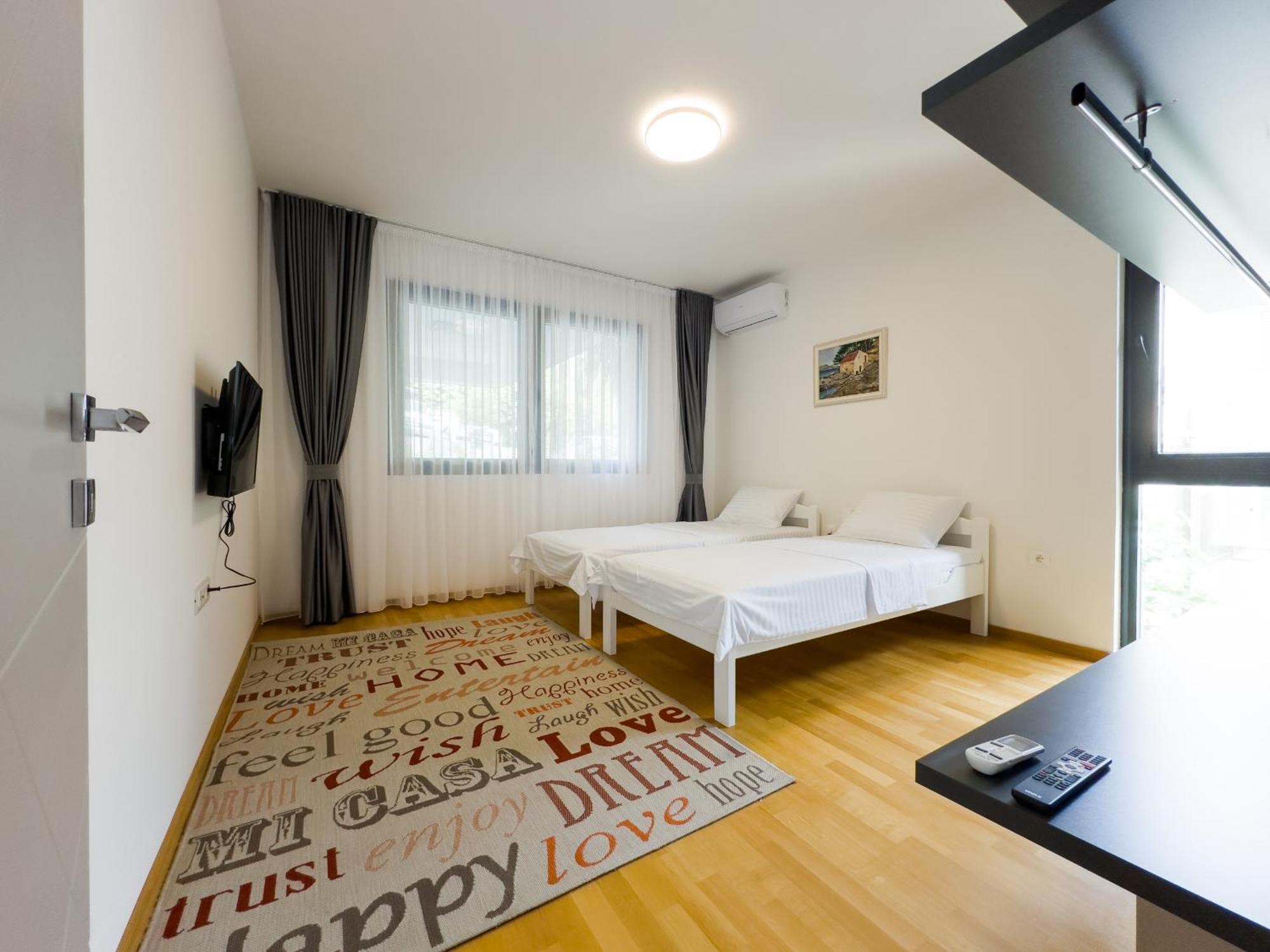 Adriatic Masterpiece Residence #32 스베티스테판 외부 사진
